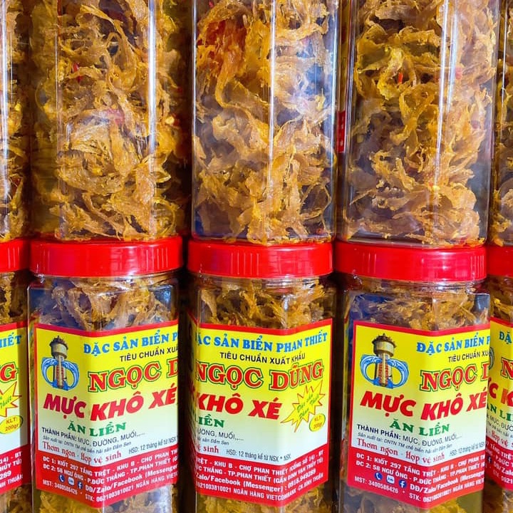 [FREESHIP MAX] Mực Khô Xé ( ăn liền )  là món ăn ngon ơi là ngon của SHOP. Hộp 200 gram. HSD 12 tháng kể từ ngày đặt hàng