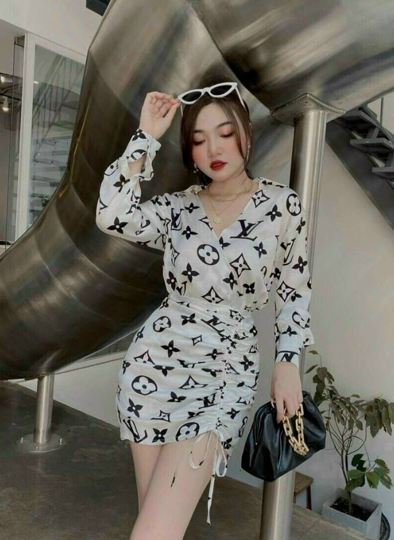 [Mẫu Mới]Đầm Sơmi Kiểu Dáng Tay Dài Chất Liệu Lụa 100D Sang Chảnh Quý Phái HARI