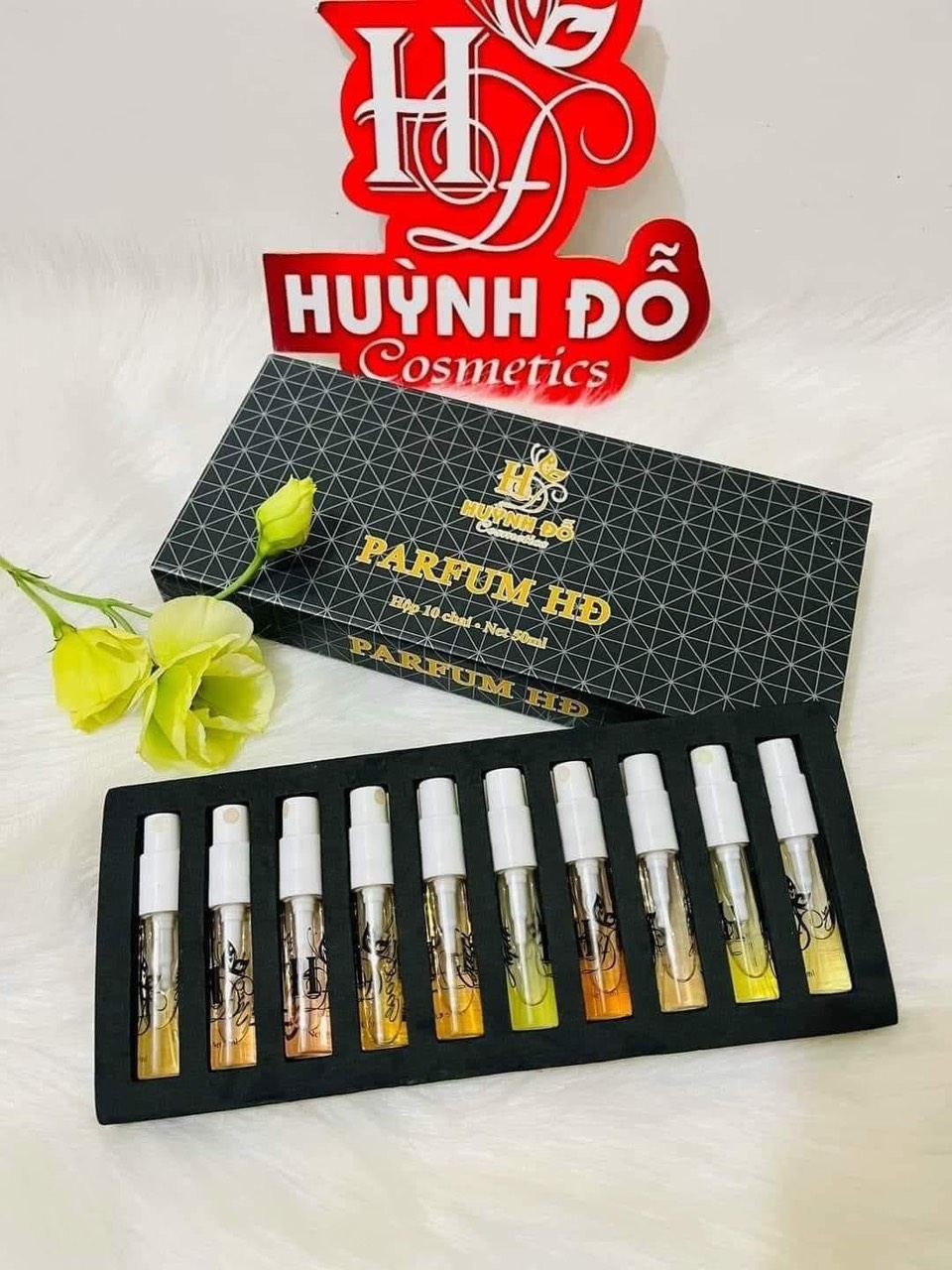 Set 10 lọ nước hoa huỳnh đỗ mini