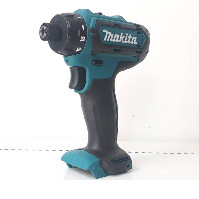 Máy khoan và vặn vít dùng pin 12v max makita df031dz | dcsg