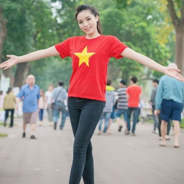 Sỉ áo thun cờ đỏ sao vàng, Áo thun cờ đỏ sao vàng đủ size, Áo cờ đỏ em bé, nam nữ Việt Nam
