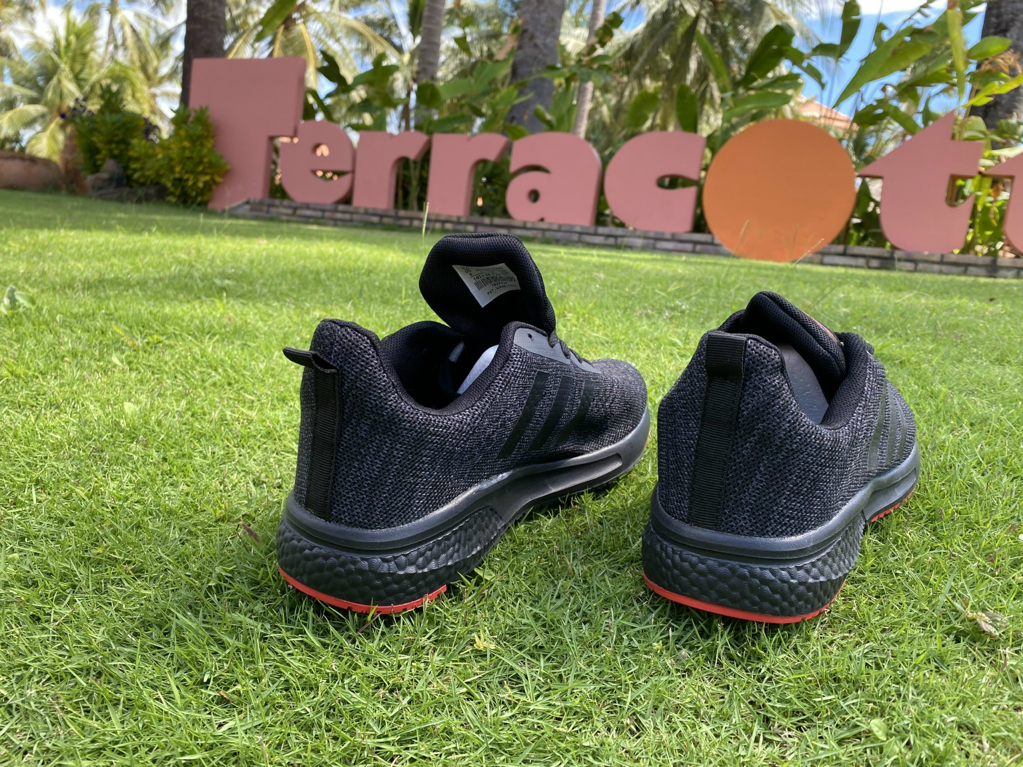 Giày thể thao adidas 08VN