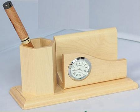 Quà tặng gỗ - Khay gỗ cắm bút có đế đựng namecard