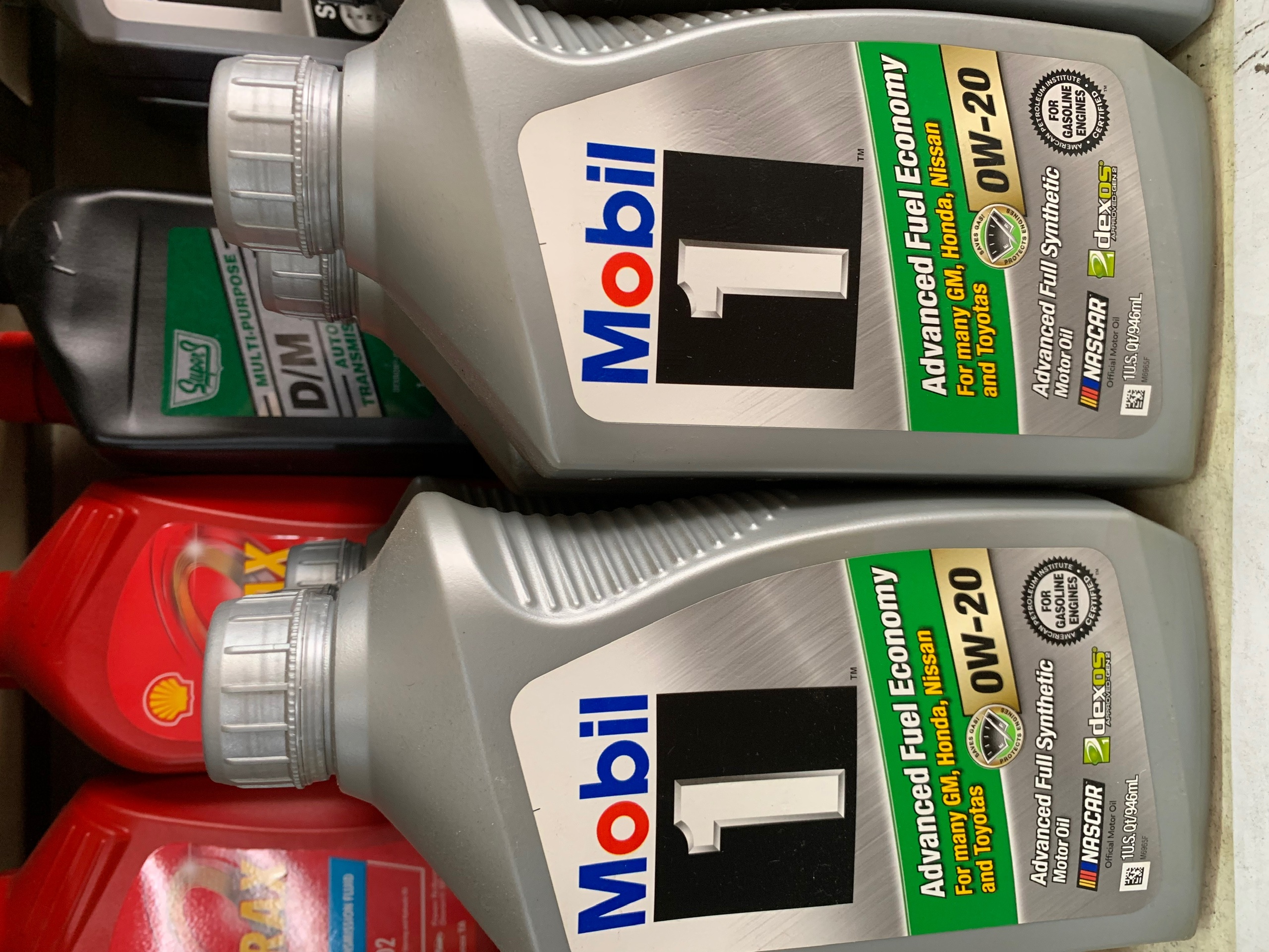 Nhớt Mobil 1 Advanced Fuel Economy 0W-20 Full Synthetic 946ml