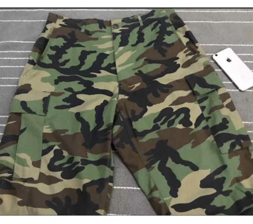 COMBOO 1 QUẦN LÍNH HÀN QUỐC VÀ 1 ÁO LÍNH RẰN RI 1 LỚP DÂY KÉO ĐỒNG CỰC CHẤT LƯỢNG