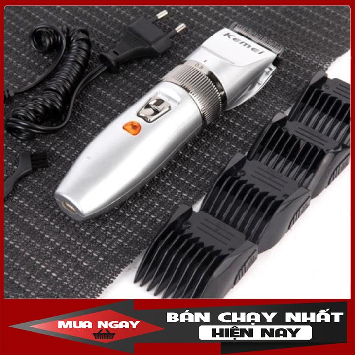 Tông đơ Kemei 27C Tỉa Lông Chó Mèo, Lưỡi dao không rỉ bền và sắc bén cắt rất “ngọt”, đảm bảo không có hiện tượng ngậm lông, hoặc đứng máy khi gặp chùm lông dày