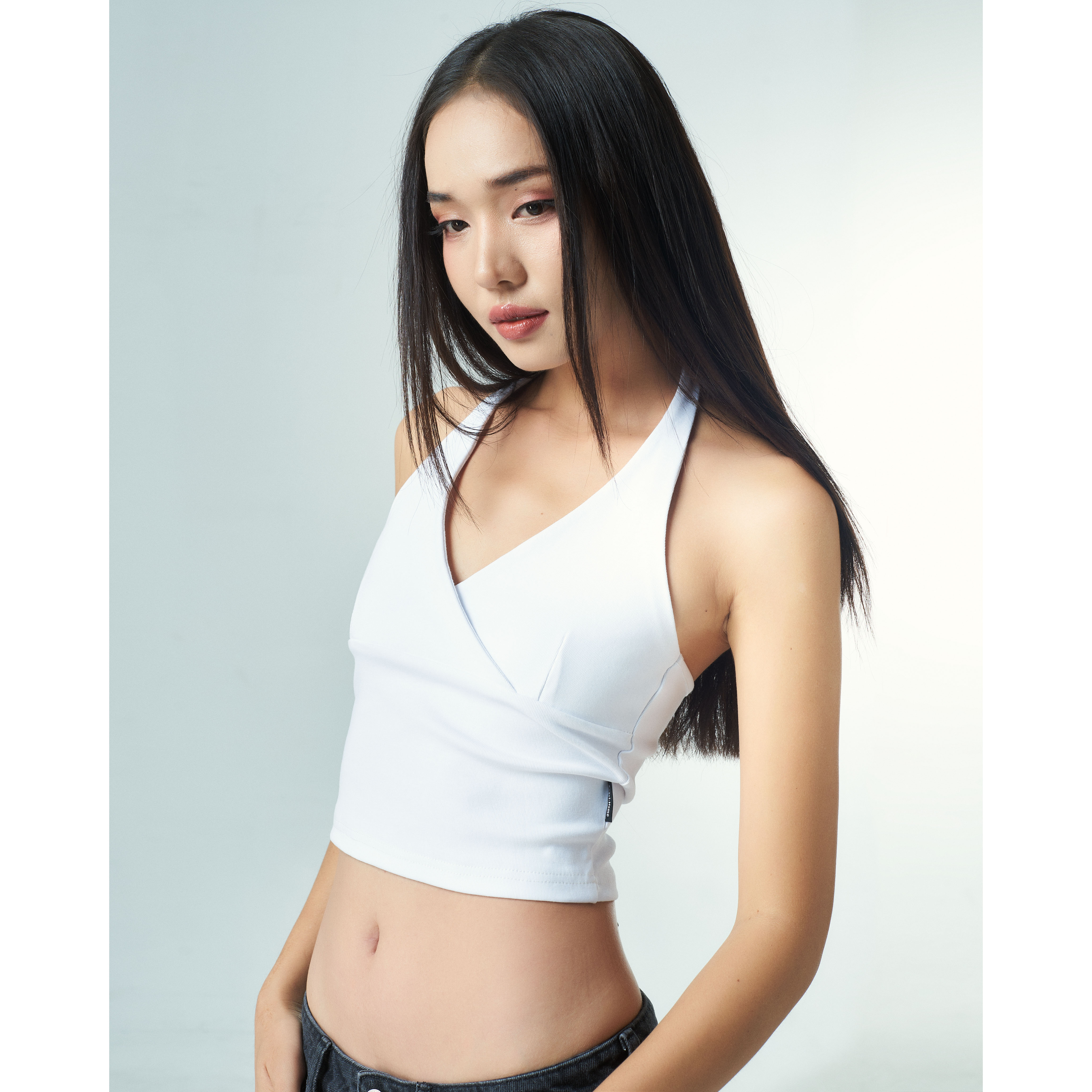 Áo croptop yếm pradies basic halterneck