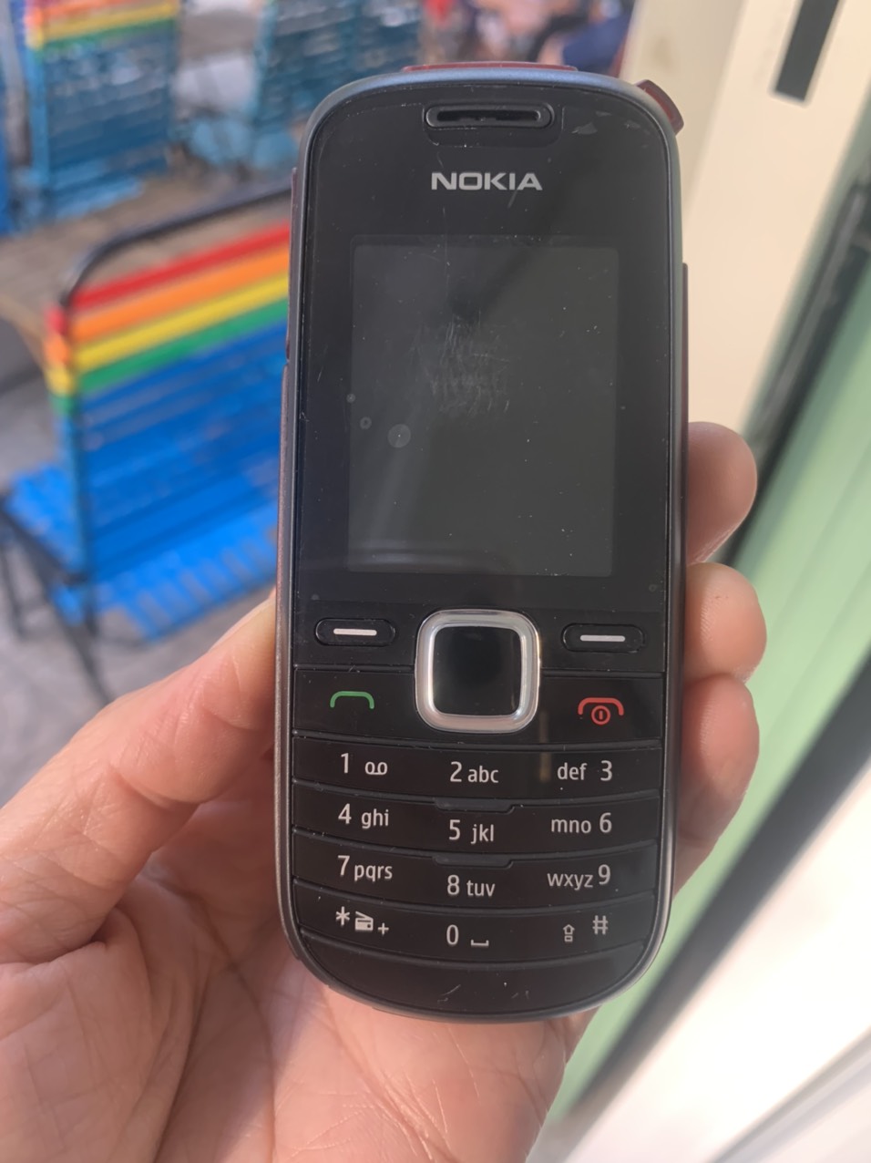 Điện thoại giá rẻ Nokia 1661 - 1 sim - Nghe gọi thoải mái, tặng kèm pin, sạc - Bảo hành 6 tháng