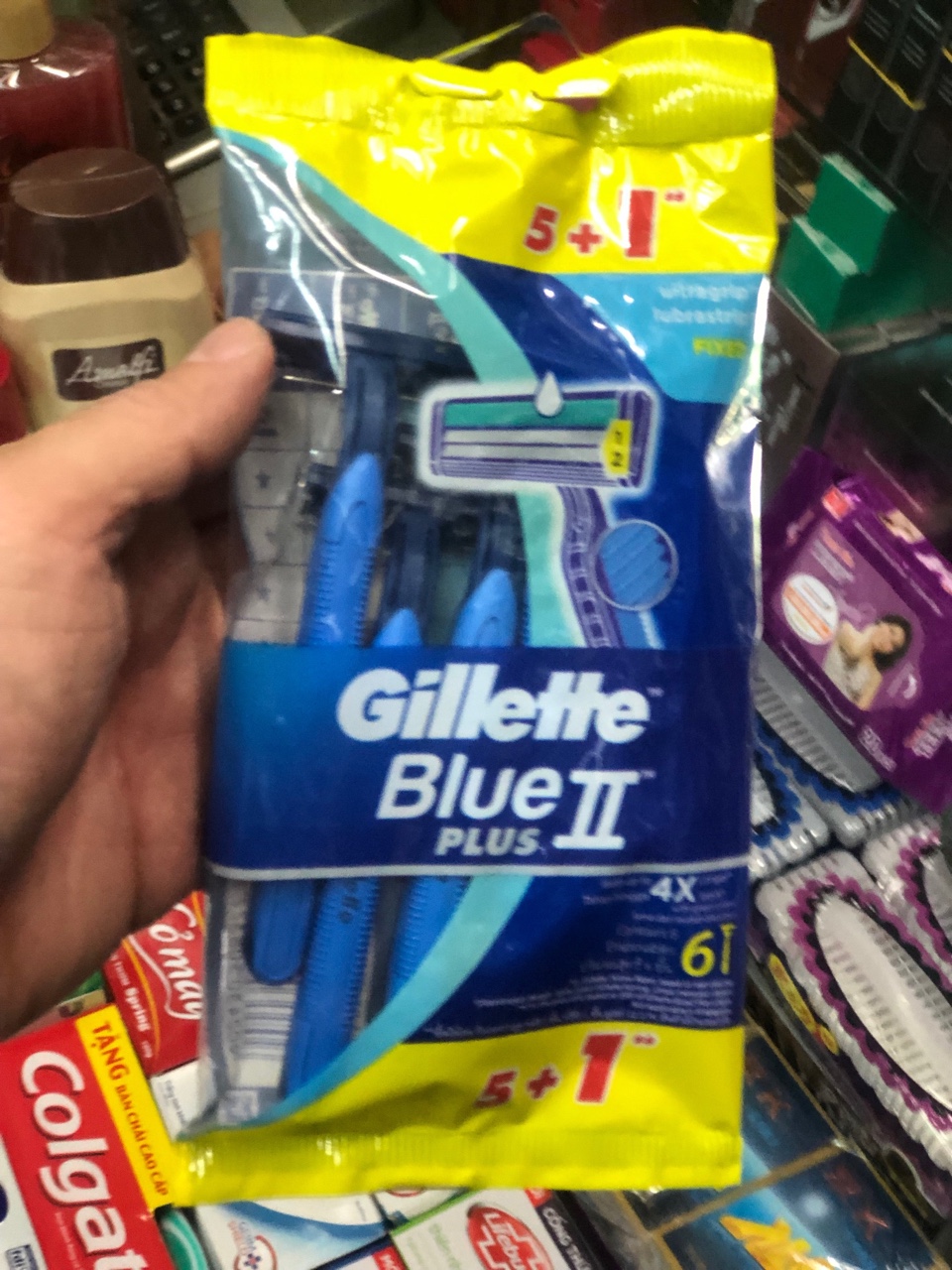 DAO CẠO RÂU GILLETTE CÁN XANH ( 5 TẶNG 1)