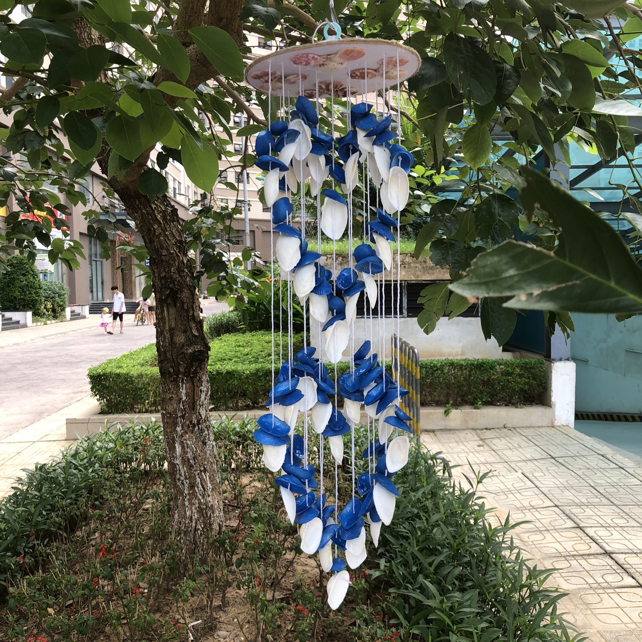 Chuông gió làm từ vỏ sò biển trang trí không gian nhà, quán cafe, homestay, spa