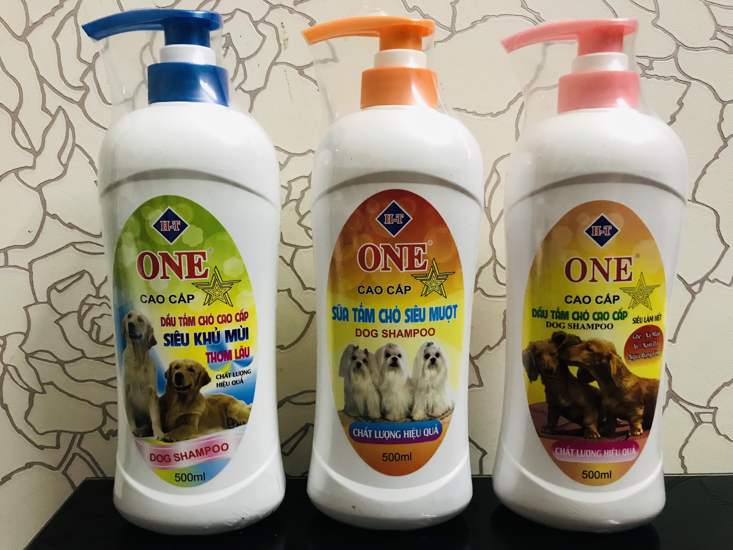 Sữa tắm chó mèo ONE dòng cao cấp siêu khử mùi thơm lâu, siêu mượt, siêu trị ghẻ-xà mâu, chó mèo con