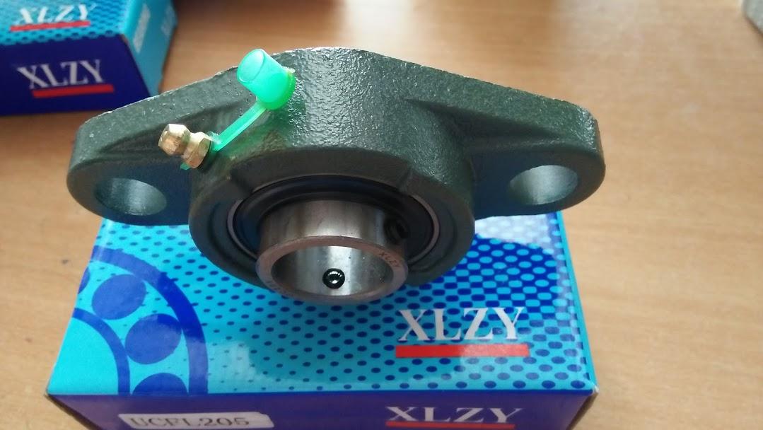 Gối đỡ vòng bi UCFL 203 lắp trục 17mm hãng xlzy