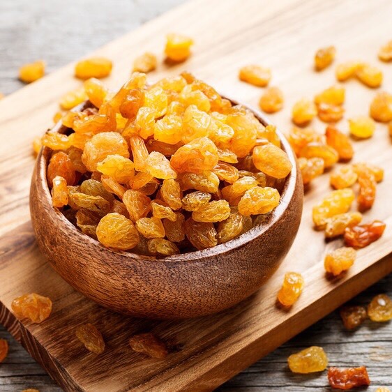 Nho khô vàng 250gr-giao thương hiệu ngẫu nhiên