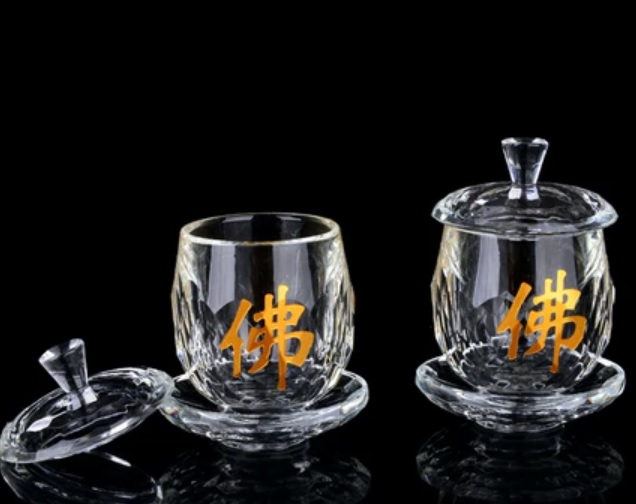 Ly nước cúng Phật thuỷ tinh cao cấp có nắp