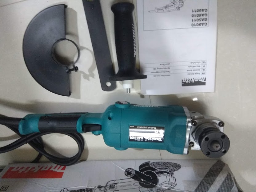 Máy mài góc , máy cắt Makita GA6020 công suất 1100W- Máy cắt 1.5 tấc chất lượng, đá mài 150mm, xuất xứ thái lan