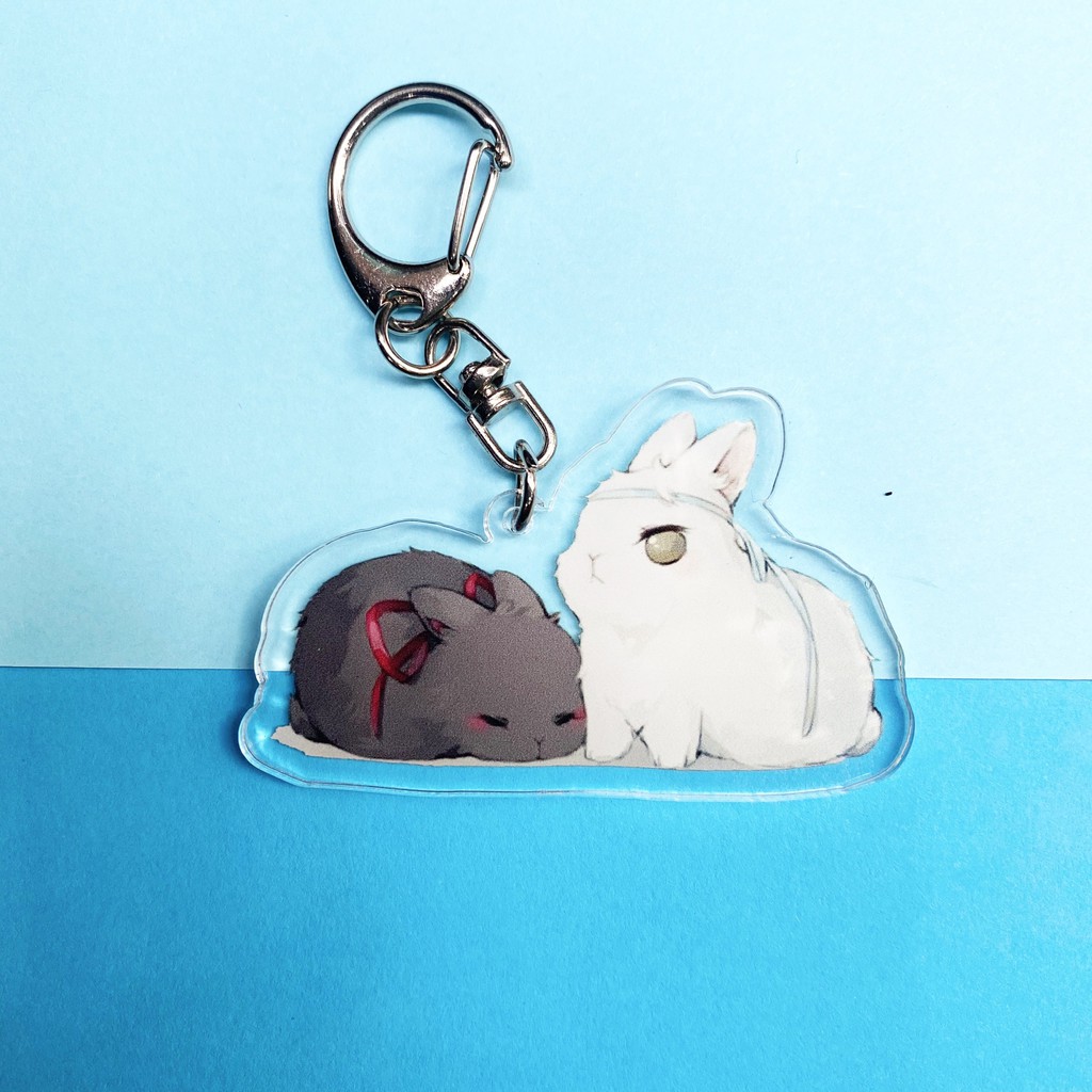 Bạn là fan của chú thỏ đen trắng? Hãy xem móc khóa hình thỏ đen trắng đáng yêu này để làm nổi bật phong cách của mình.