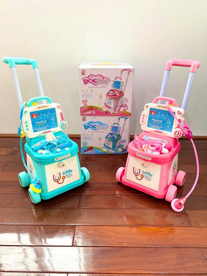 Xe đẩy bác sĩ Little Doctor cho Bé
