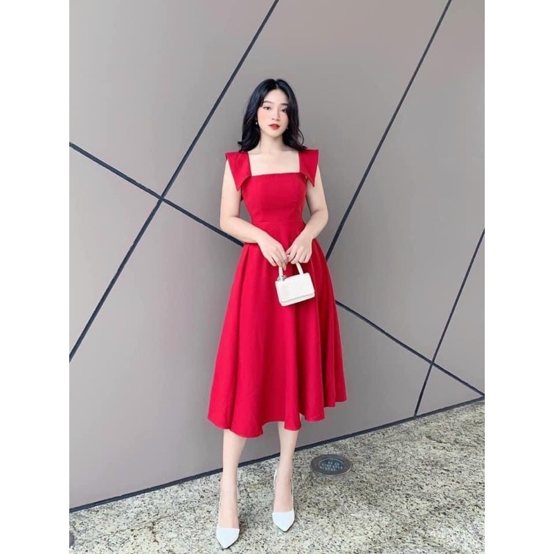 Đầm đỏ, cổ đắp vai ms118