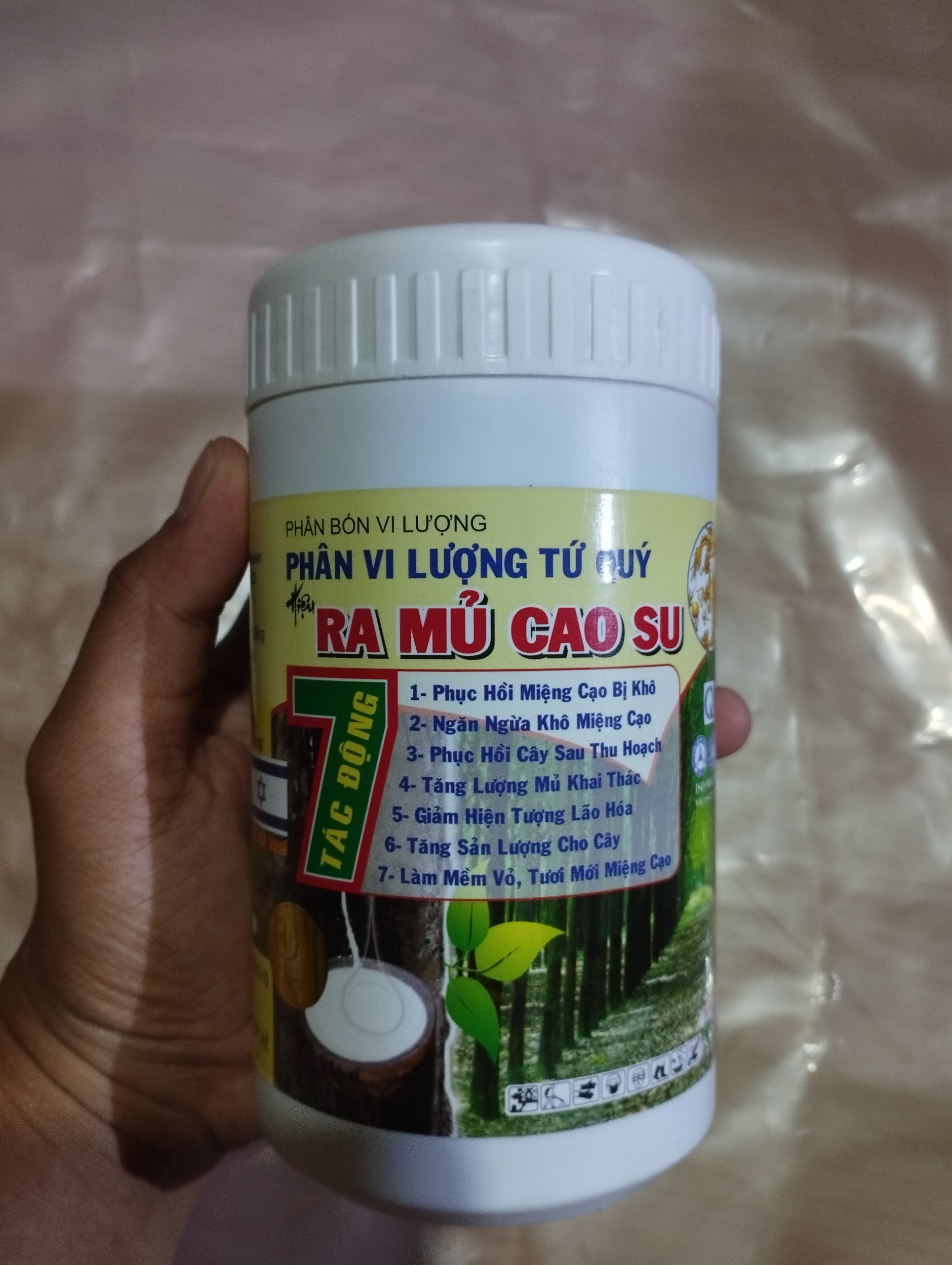 Kính thích ra mủ cao su 7 tác động
