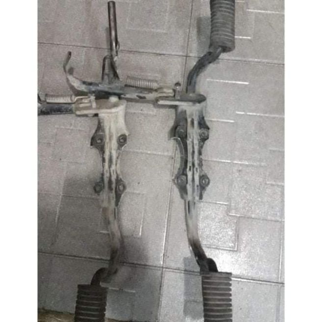 Gát máy rs hay ws rin rã xe