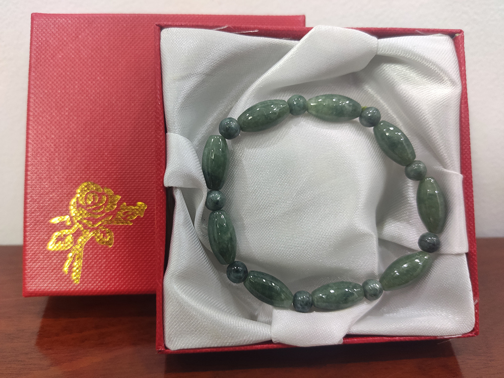 [HCM]Vòng tay phong thủy cẩm thạch cà na