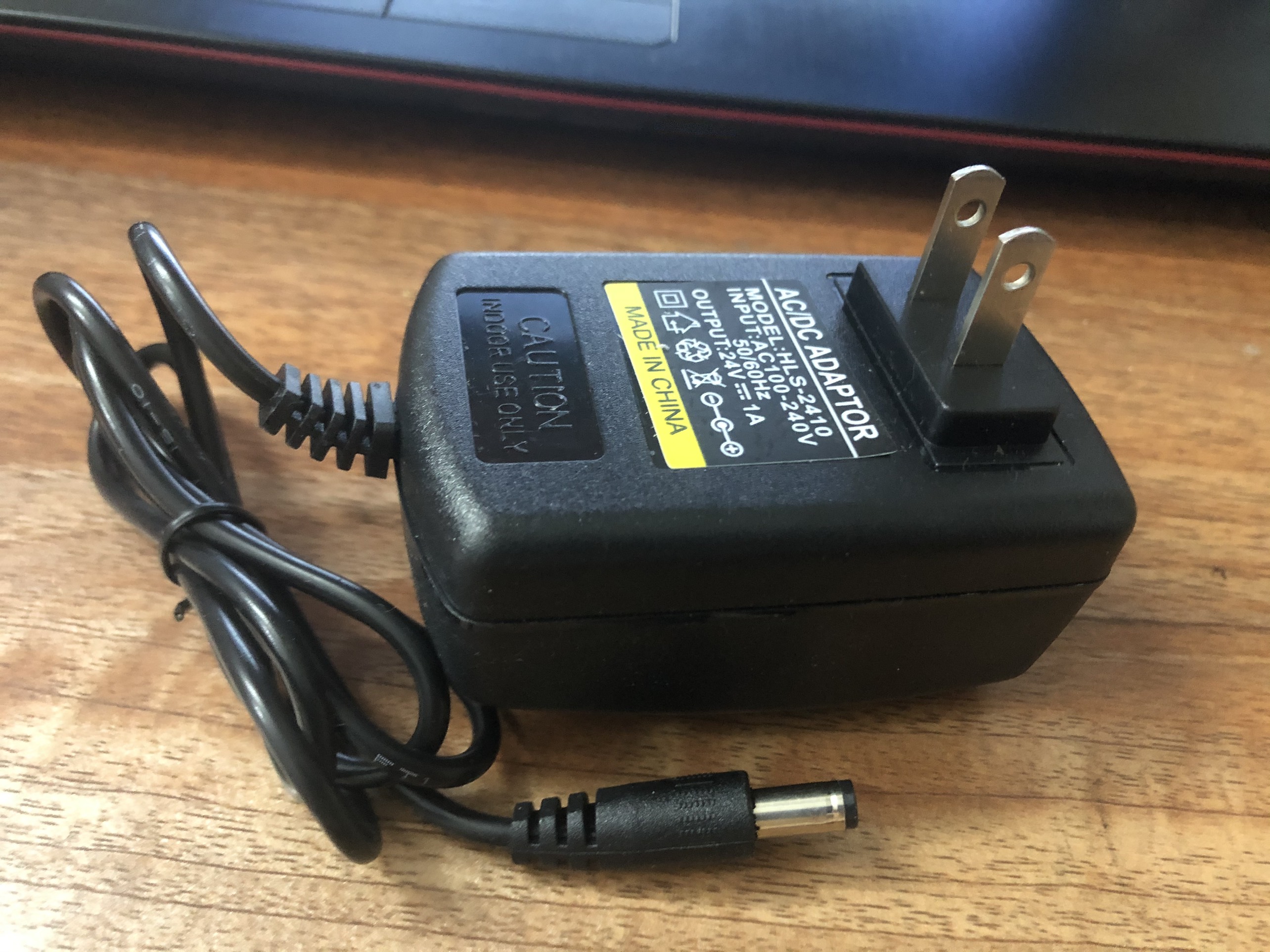 Cục Nguồn Dành Cho Máy Tạo Khói Bể Bơi, Hồ Cá - Adapter 24V-1,5A