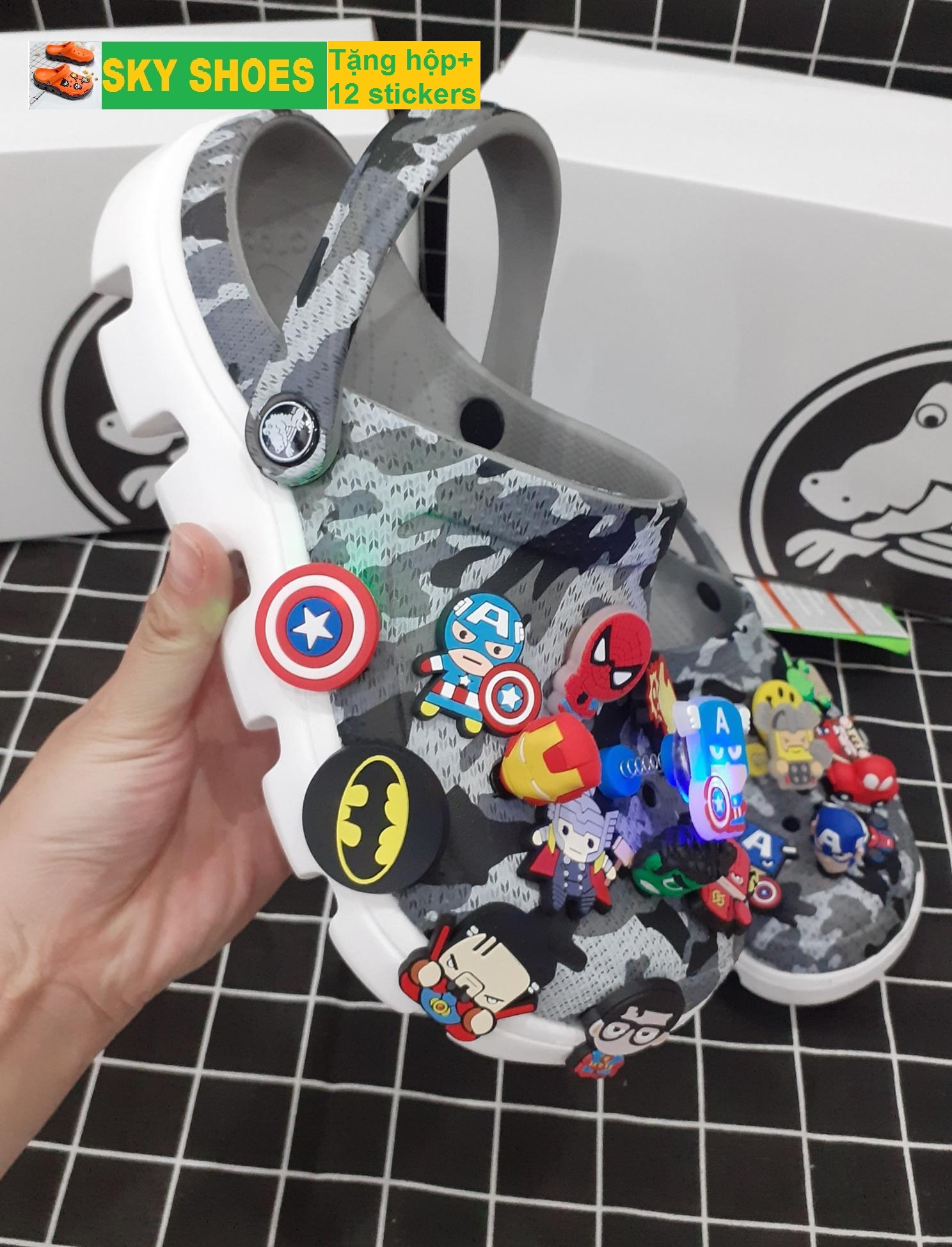 Dép quai ngang crocs camo xám đế trắng -sky shoes - dép cá sấu - dép crocs - dép nam - dép nữ - dép sandal nữ-dép saldan nam- dép quai hậu - dép cặp - dép quai ngang