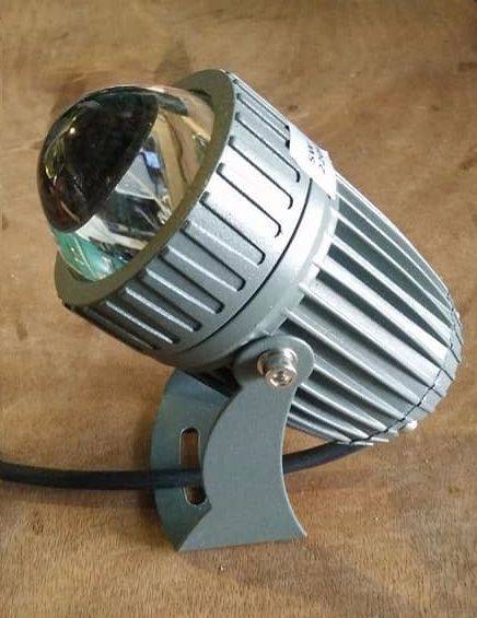 Đèn rọi cột,rọi cây,rọi tường chiếu điểm ngoài trời - ánh sáng vàng nhạt 3000k chống nước ip65 công suất 10w