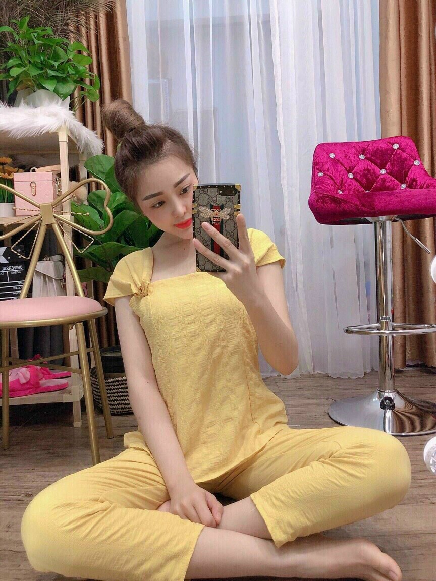 Set bộ nữ chất liệu đủi xốp rất xinh sắn bao đẹp