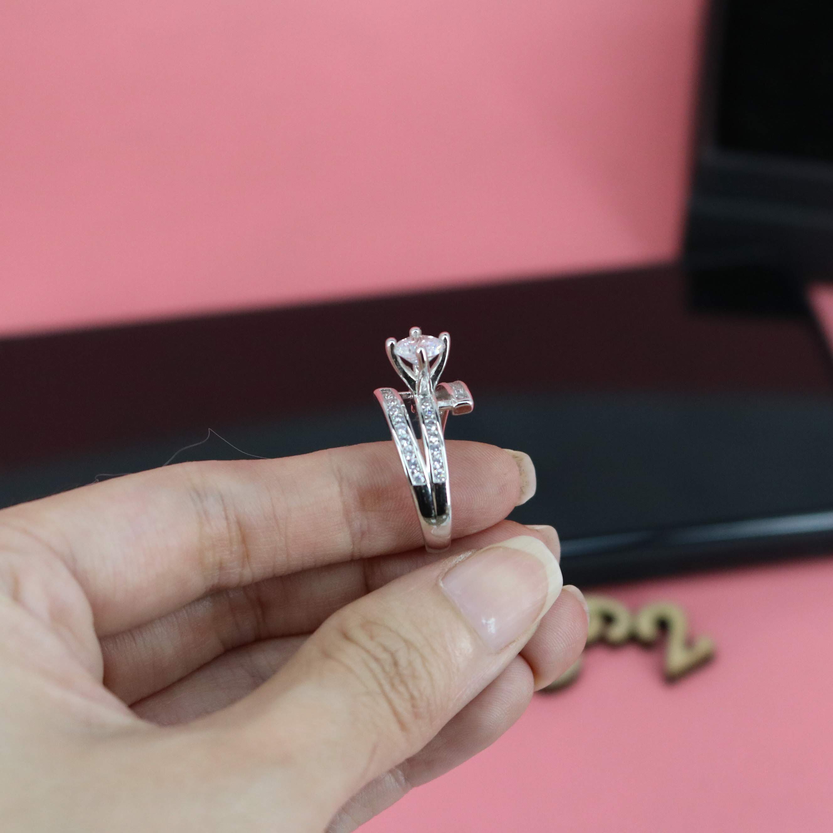 Nhẫn đá cao cấp bạc 925 sang chảnh - LN003