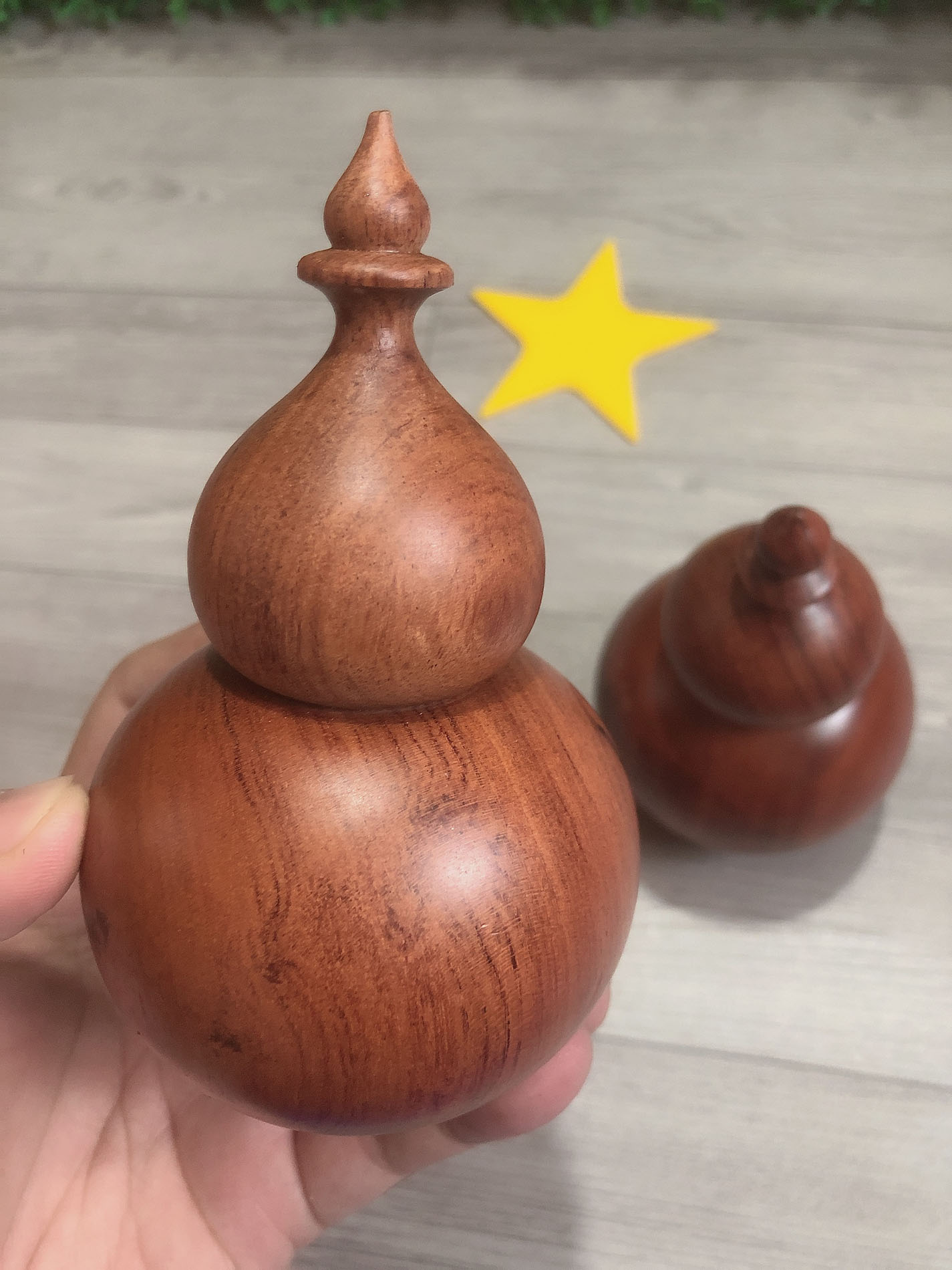 Lọ Đựng Tăm gỗ Hương Cao Cấp Hình Quả Hồ Lô