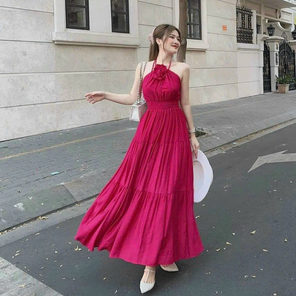 Váy nữ maxi cổ yếm đính hoa dáng xòe dài chiết eo siêu tôn dáng thời trang nữ tiểu thư sang chảnh thanh lịch