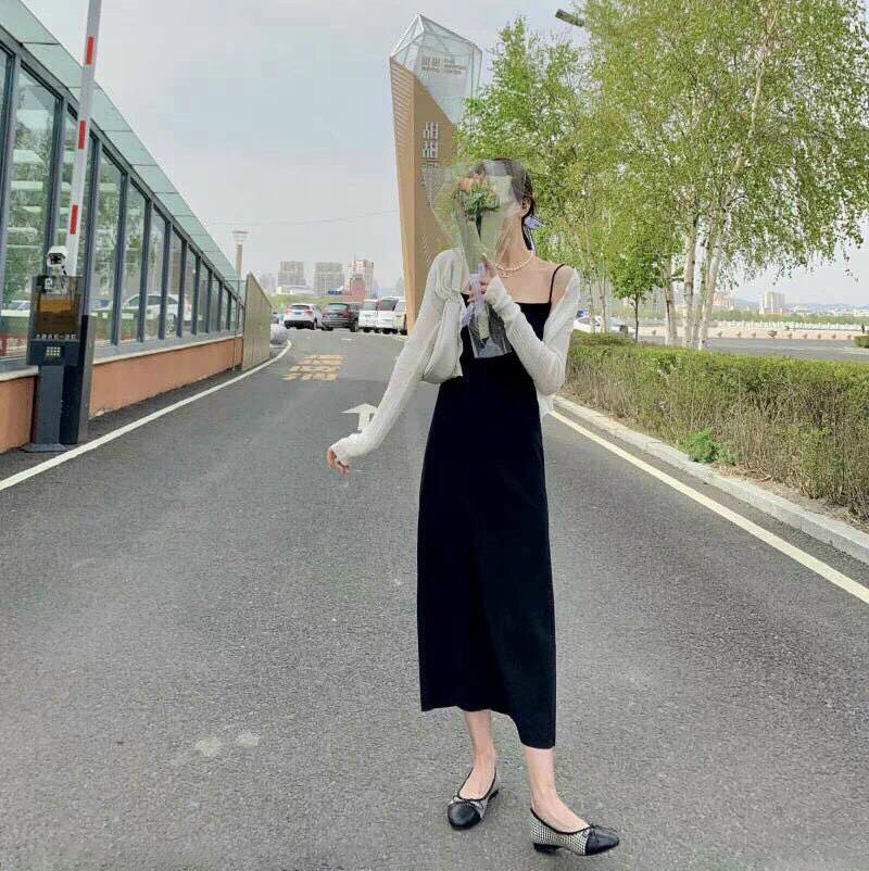 Hàng Mới Sét Đầm 2 Dây Xẻ Tà Kèm Áo Khoác Ngoài Tay Dài Chất Len Tăm Xịn Sò No1-SG -Fashion