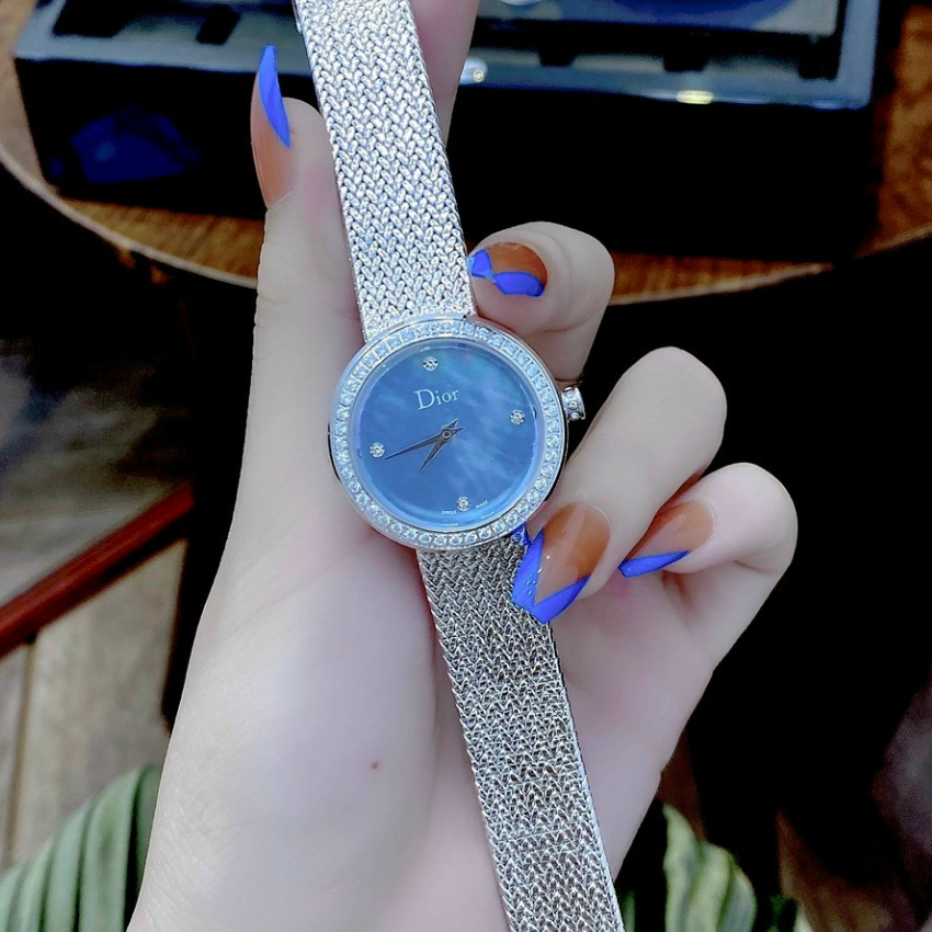 [HCM]Đồng hồ nữ dây kim loại Di0r size 30mm fullbox , chống nước , vỏ thép không gỉ , thời trang cao cấp sang trọng