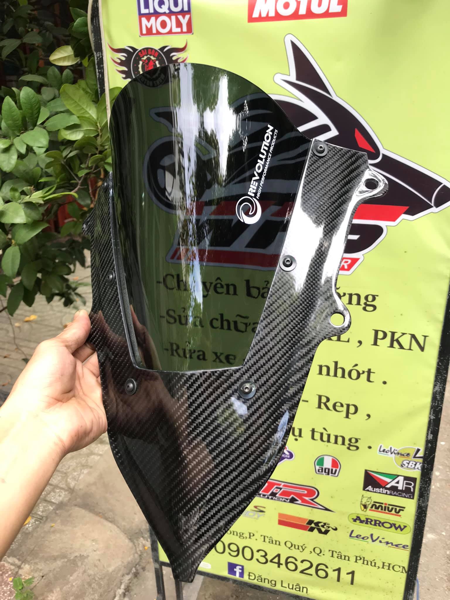 [HCM]KÍNH CHẮN GIÓ REVOLUTION XE CBR650R