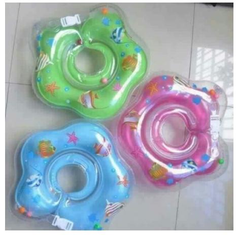 Phao nâng cổ cho bé tập bơi