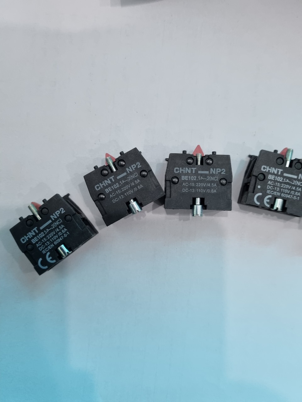 Tiếp điểm phụ nút ấn công tắc No, NC