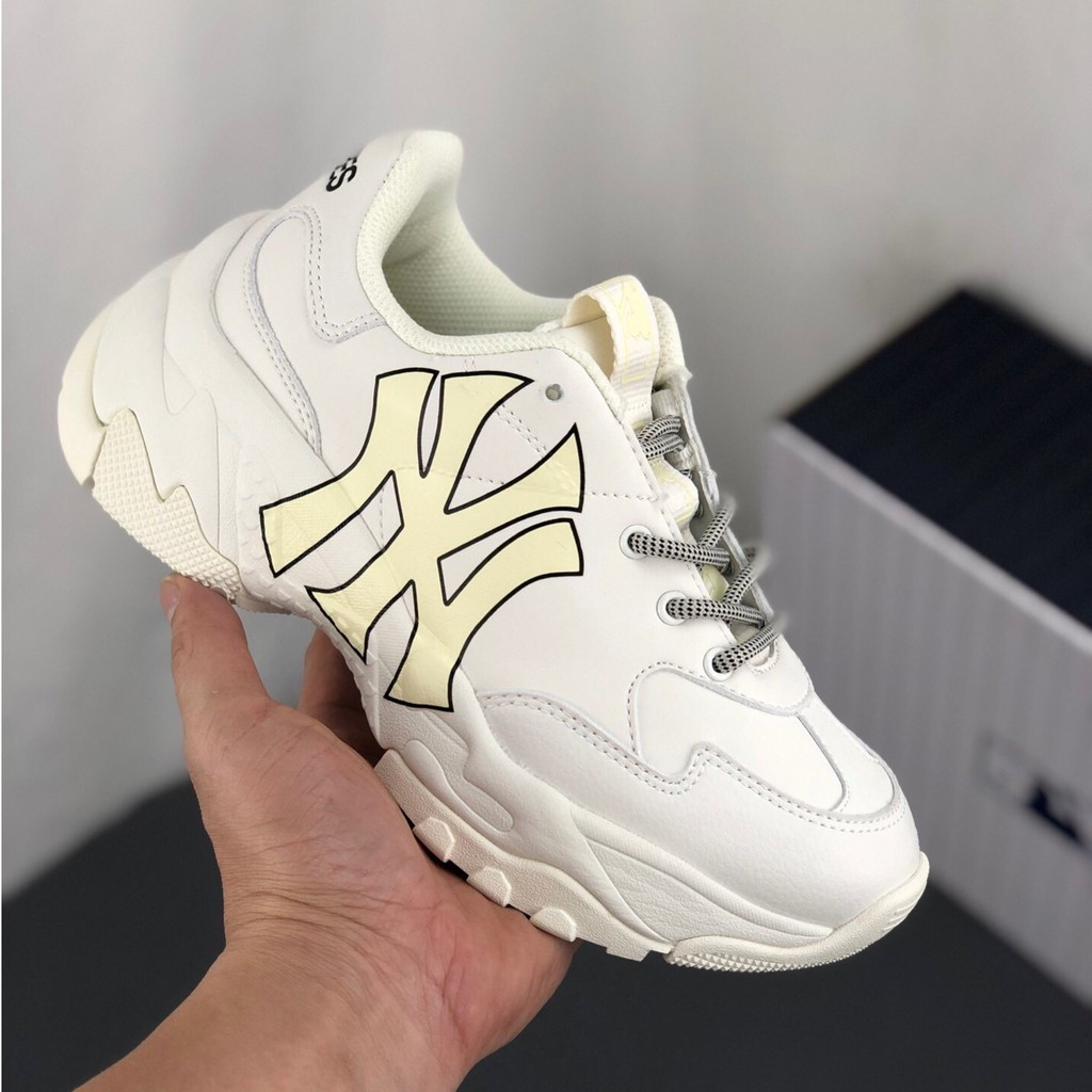 Giày Sneaker MLB Yankess Trắng chữ vàng