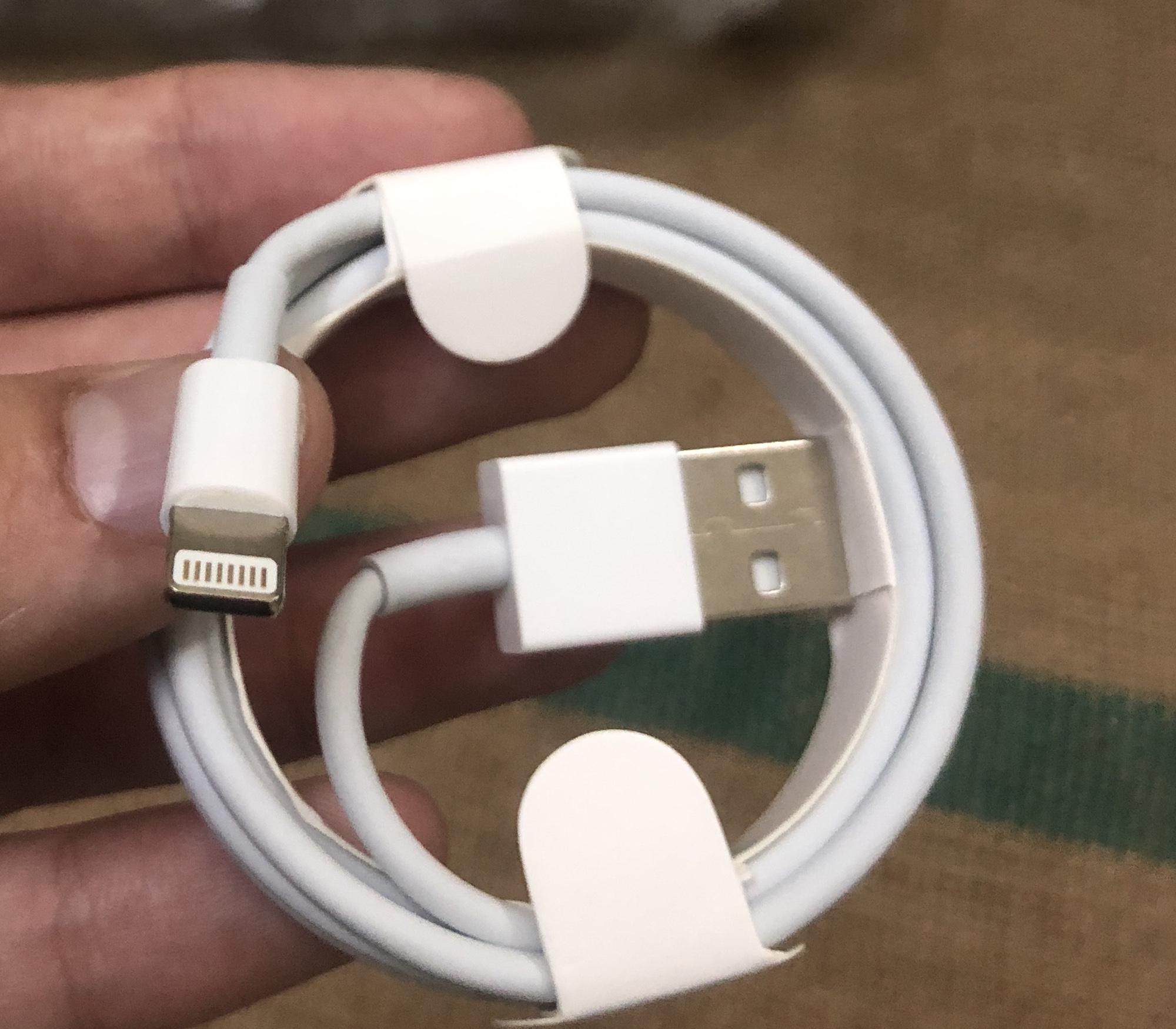 Cáp sạc iphone 5,5s,6,6s,7,7 zin
