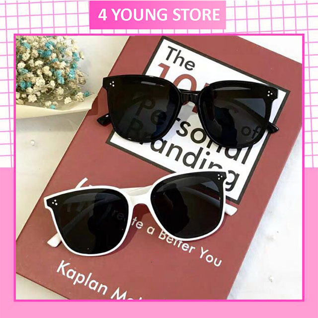 Kính mát thời trang nam nữ GM họa tiết đinh phong cách Hàn Quốc Hottrend năm 2020 - Kính râm Unisex 4 Young Store 006