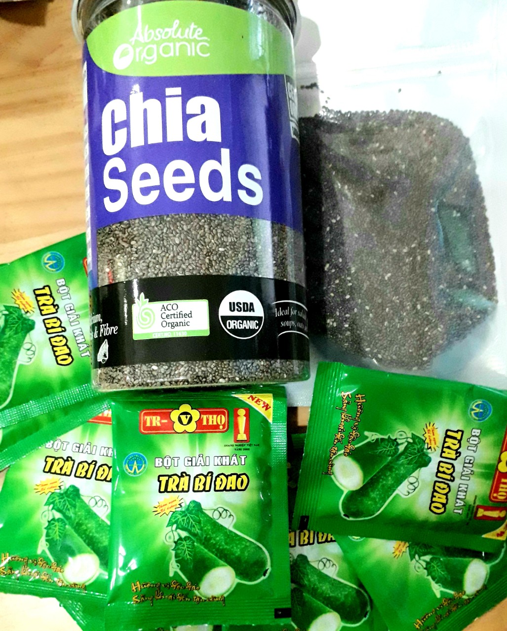 Combo trà bí đao hạt chia