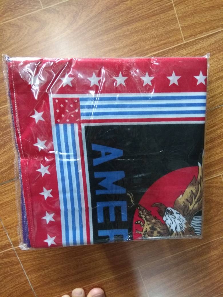 10 chiếc khăn mùi xoa đẹp