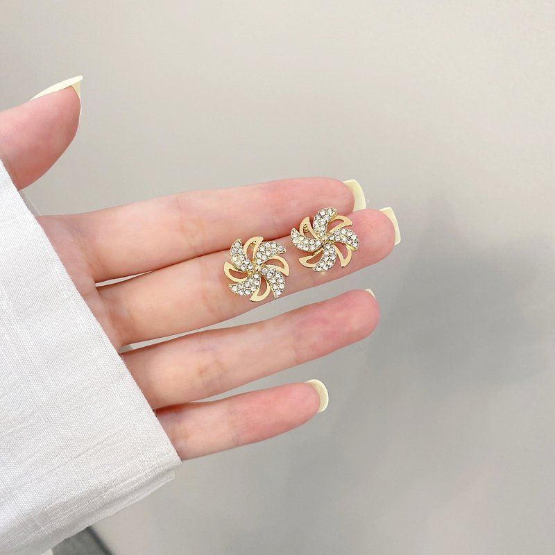 Hoa tai bạc 925 khuyên tai dáng nụ hình chong chóng đính đá sang trọng