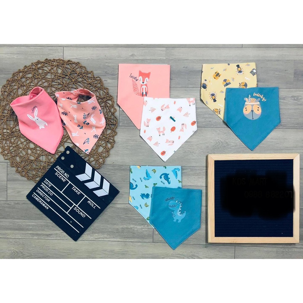 Lullaby - Set 2 Yếm Tam Giác - Chất liệu thoáng mát - Sản phẩm an toàn tuyệt đối với Trẻ - Màu sắc tươi mới.