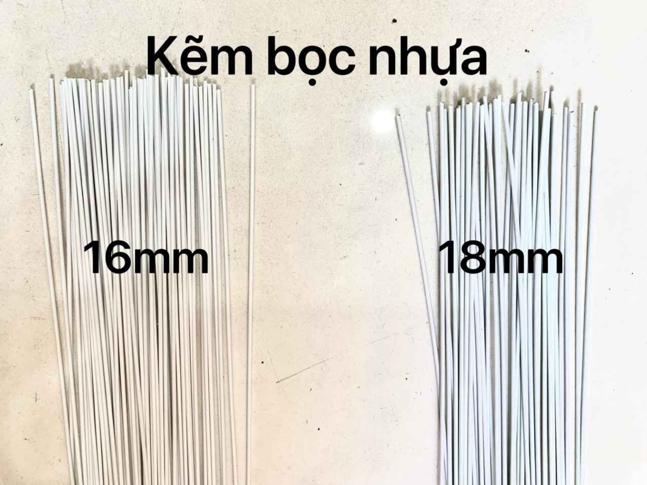 Kẽm bọc nhựa làm hoa khổng lồ dài 80cm