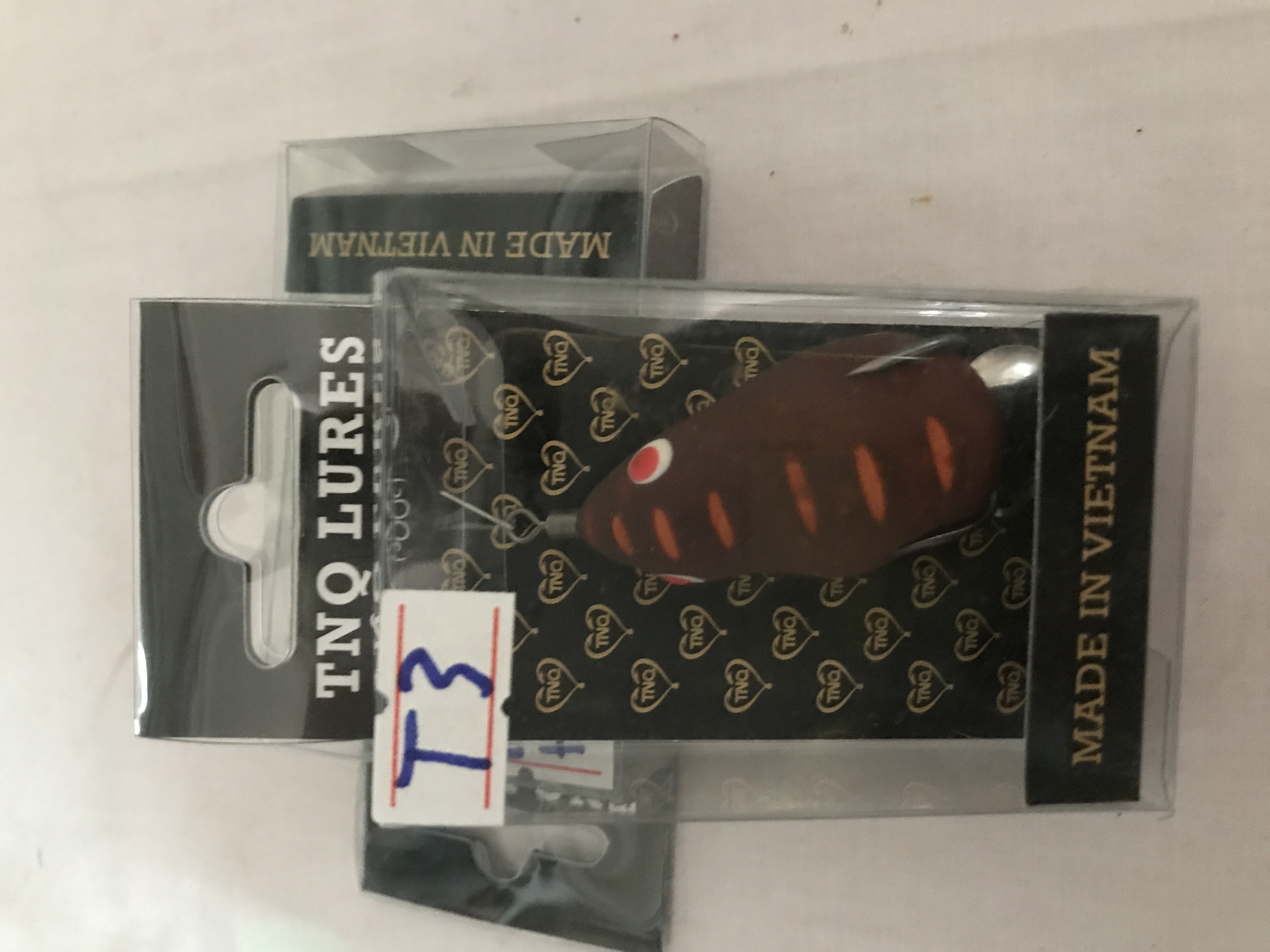 Mồi nhái hơi T3 ( Chìm) TNQ ( Toán nhà quê) chất liệu cao su siêu mềm lưỡi to trắc khỏe