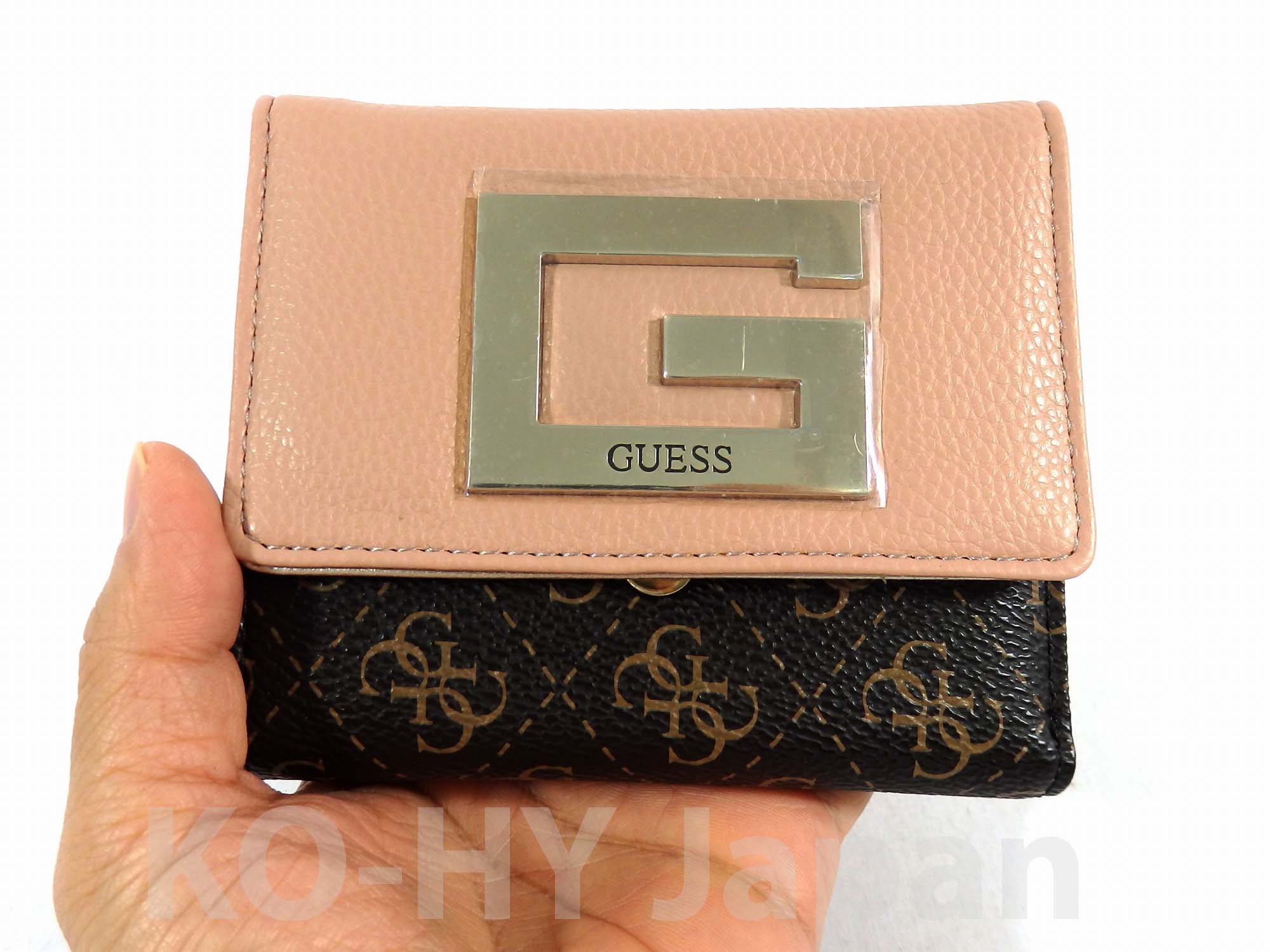 Ví thời trang Guess dành cho phái đẹp GUESS Vintage Large Zip Around Wallet