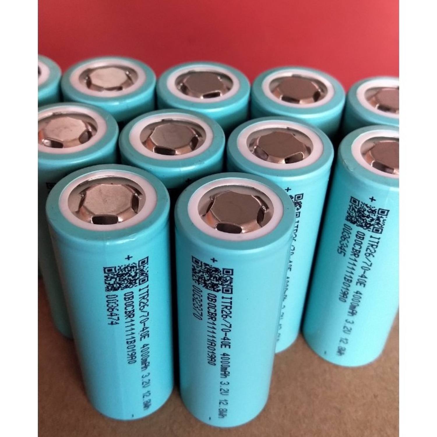 Pin Lithium Sắt đầu phẳng 26700 4000mAh 3.2v 3C max 8C sx 2021 19