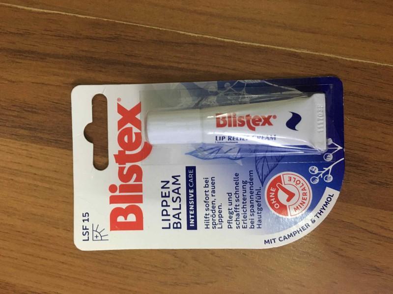 Son dưỡng môi blistex tuýt