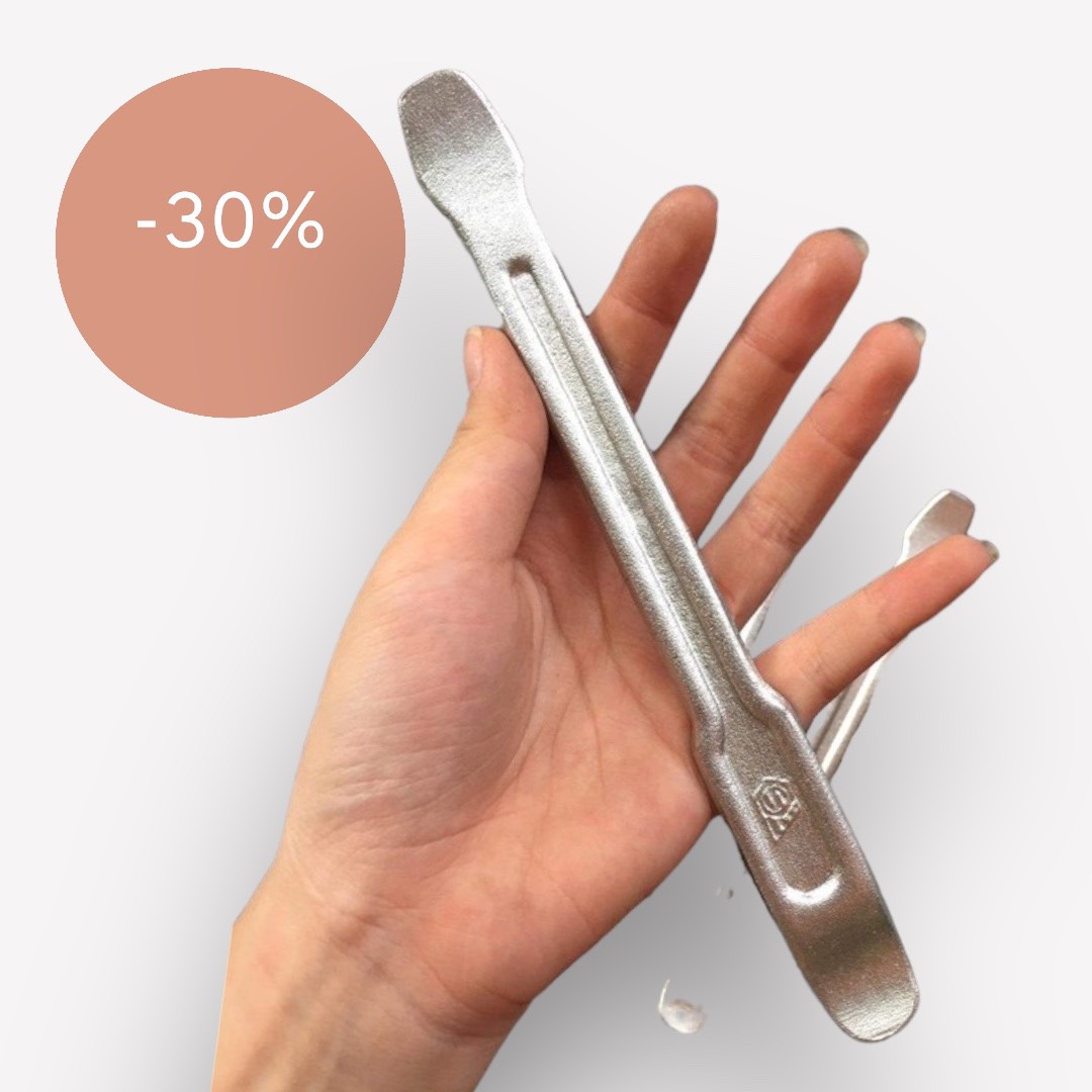 Móc lốp xe máy , xe đạp meinfa giá 1 cái
